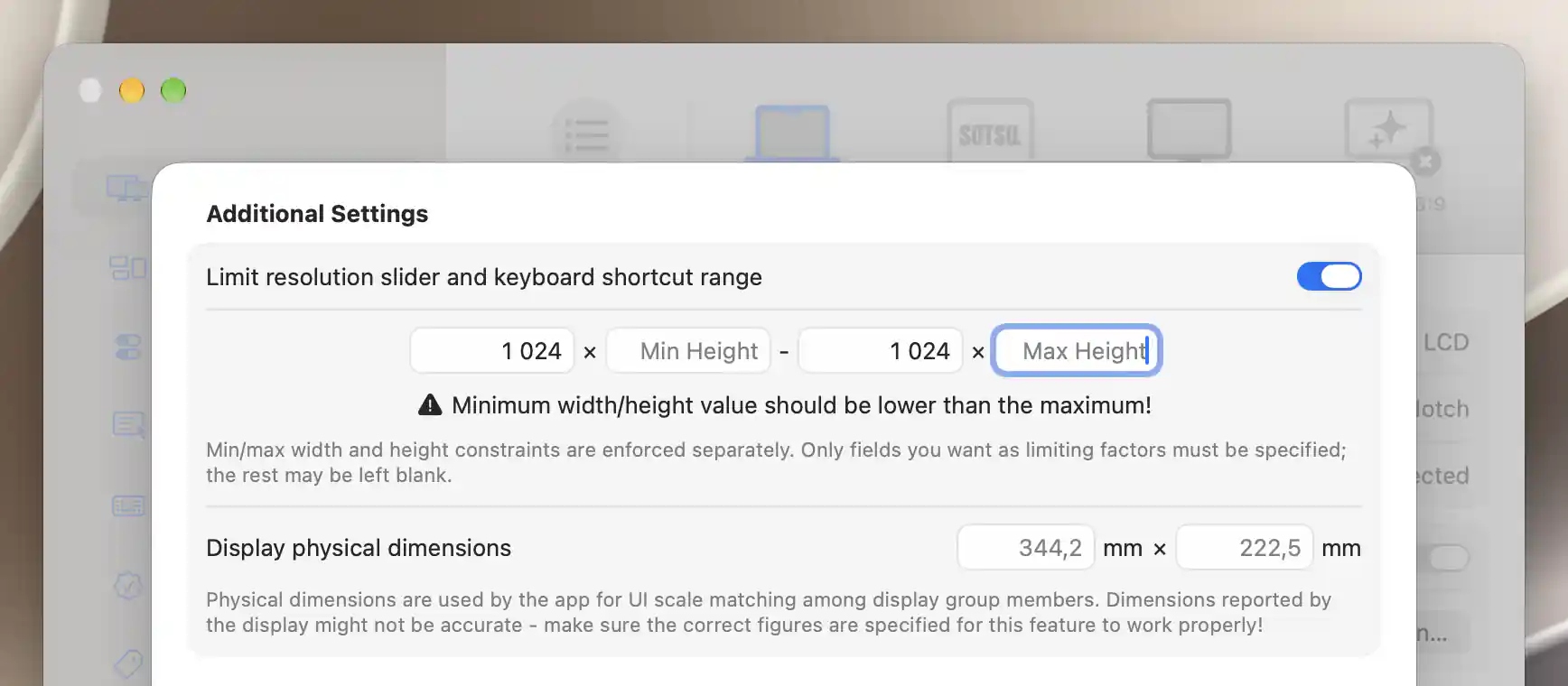 Equal minimum and maximum widths trigger a validation warning